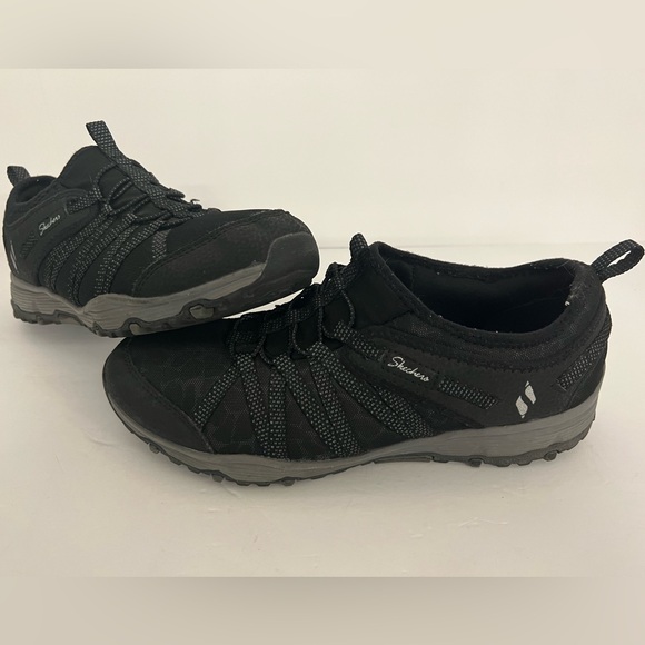 Skechers - Women's Outdoor Lifestyle Seager Hiker - Blk Slip-On Sneaker - Picture 4 of 10